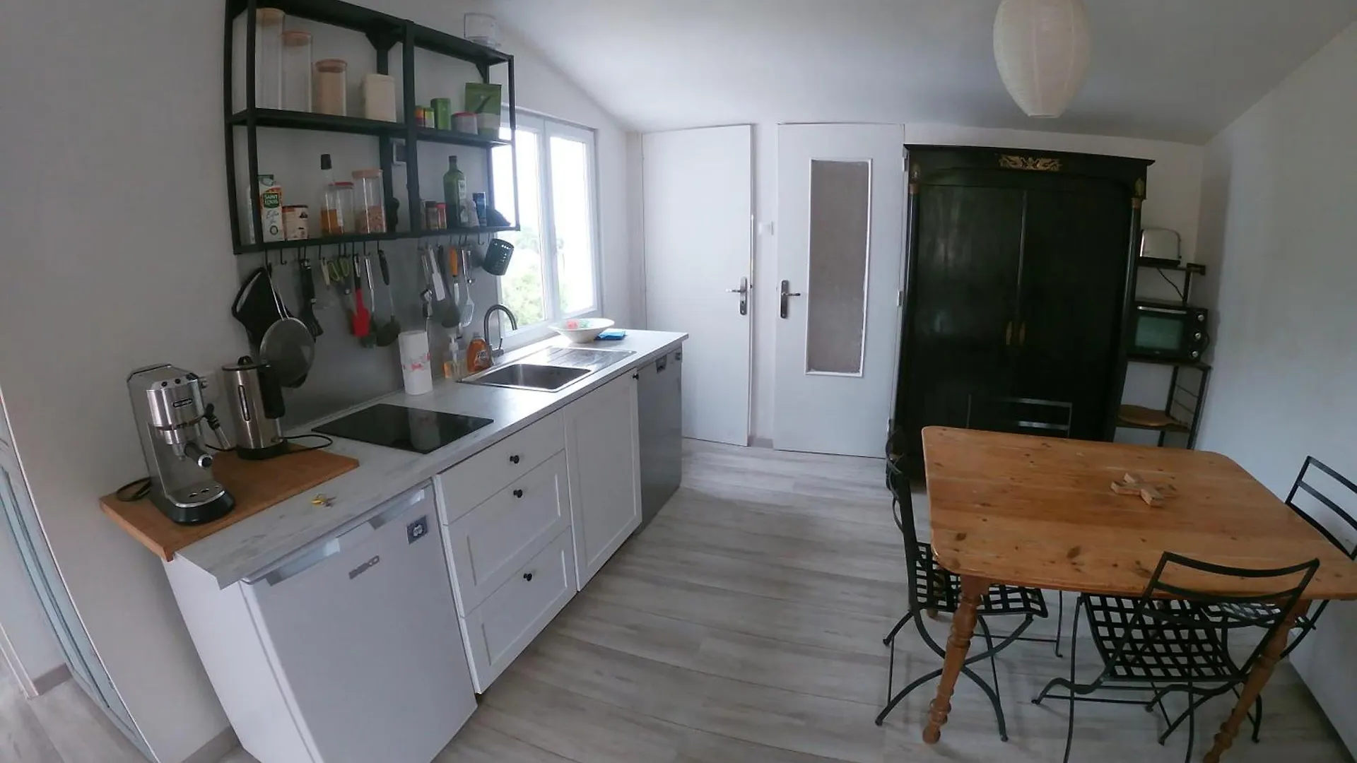 Holiday home Maisonnette Pecheur Bertheaume Plougonvelin France